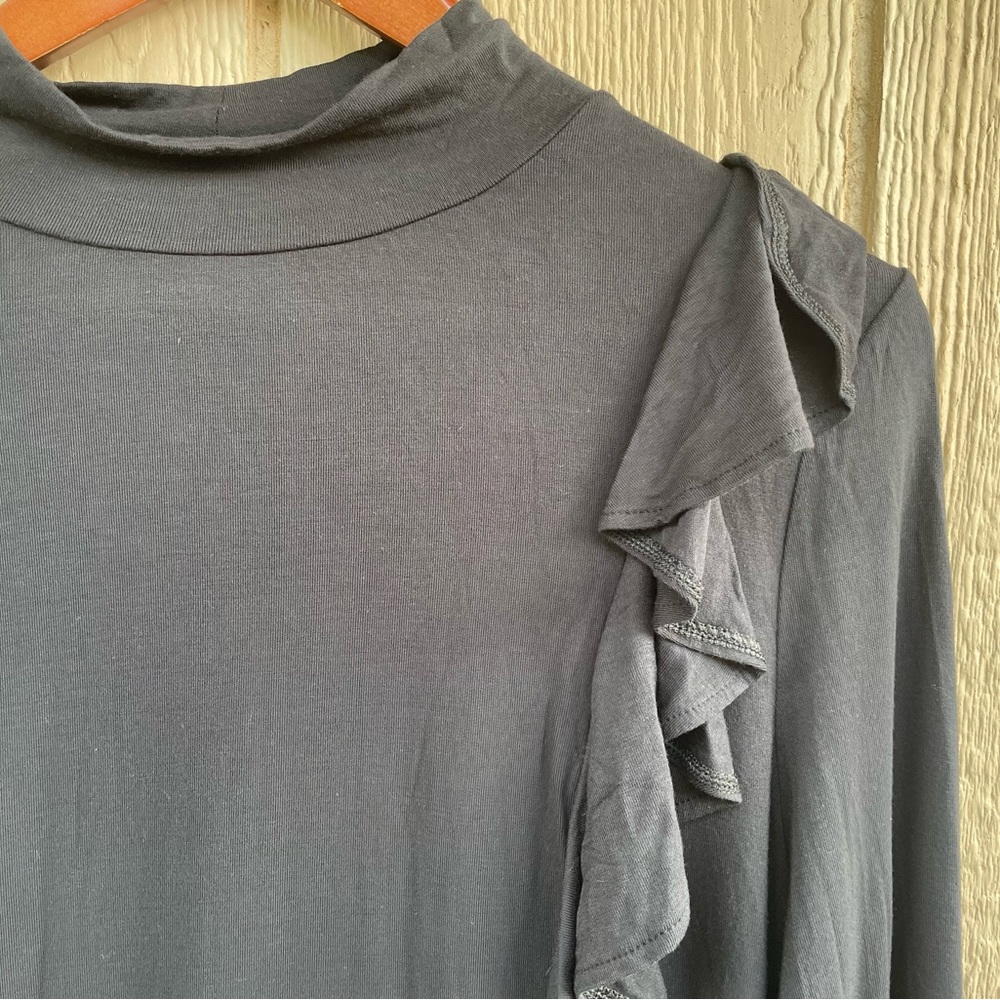 Buffalo David Bitton Black Ruffled Long Sleeve Top